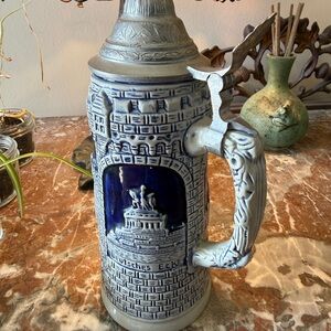 Vintage Original King Blue and White BeerStein — Deutsches Eck Design